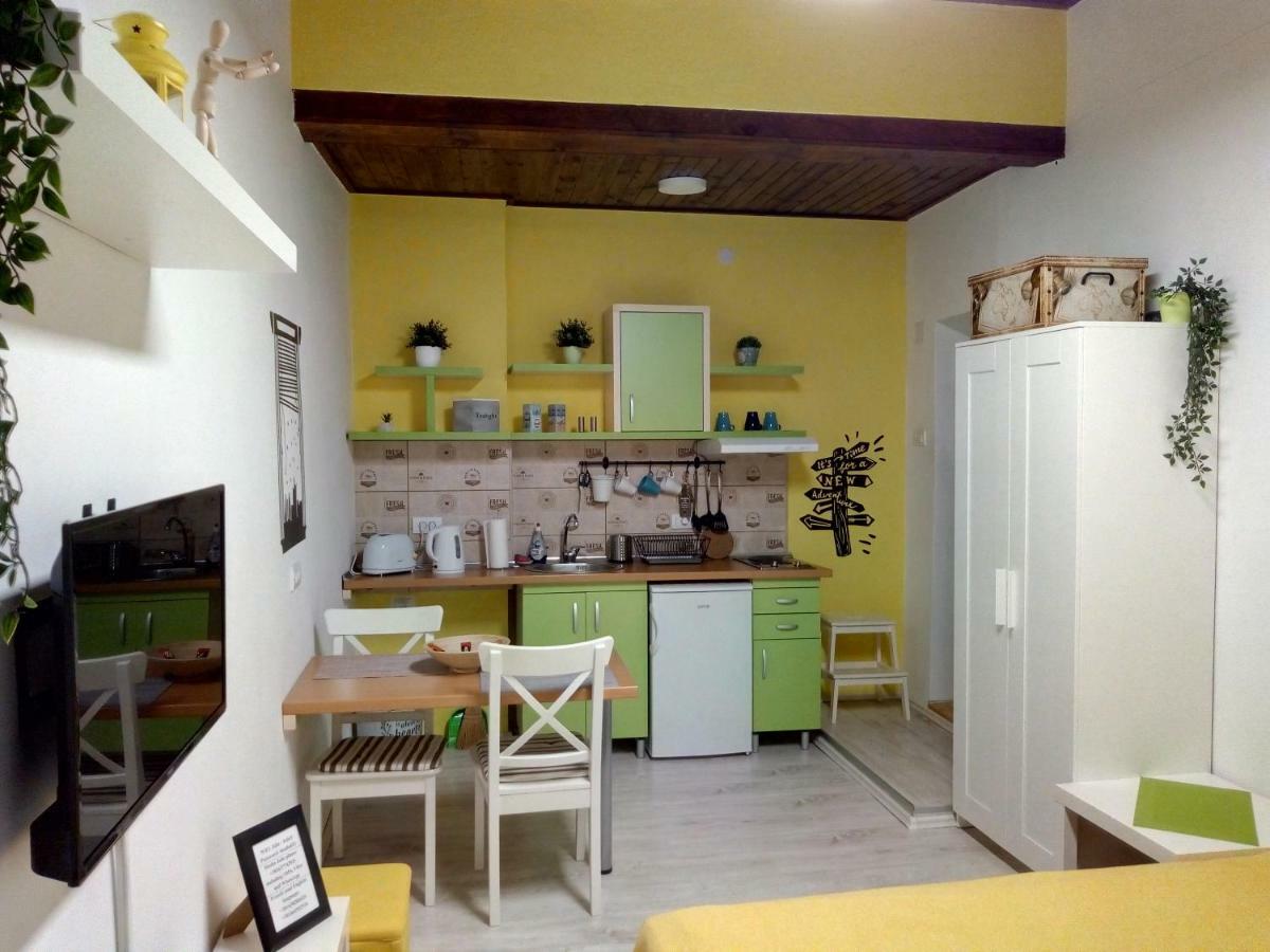Studio Jolie Apartamento Novi Sad Exterior foto