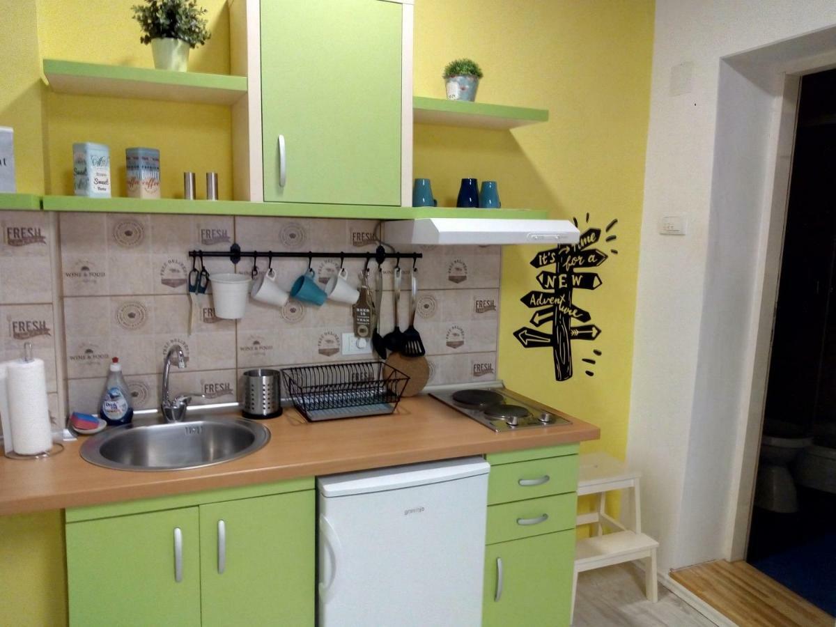 Studio Jolie Apartamento Novi Sad Exterior foto